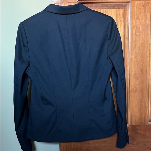 H&M - Picture 2 of 5